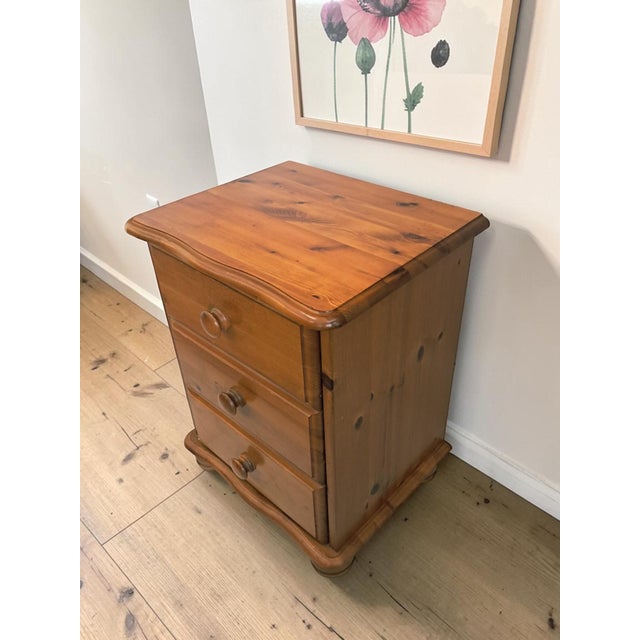 Wood Vintage Bedside Tables in Pine, 1980s, Set of 2 For Sale - Image 7 of 16