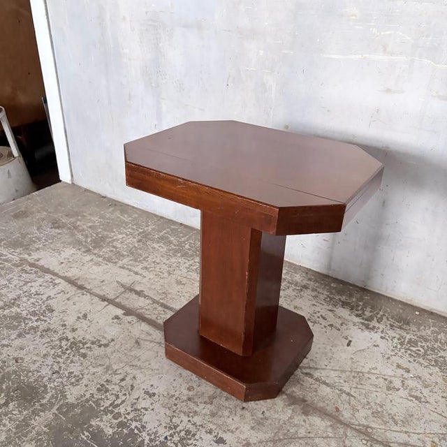 Art Deco Walnut Pedestal Side Table | Octagonal Lamp Table | 1930s Occasional Table A handsome Art Deco walnut pedestal...