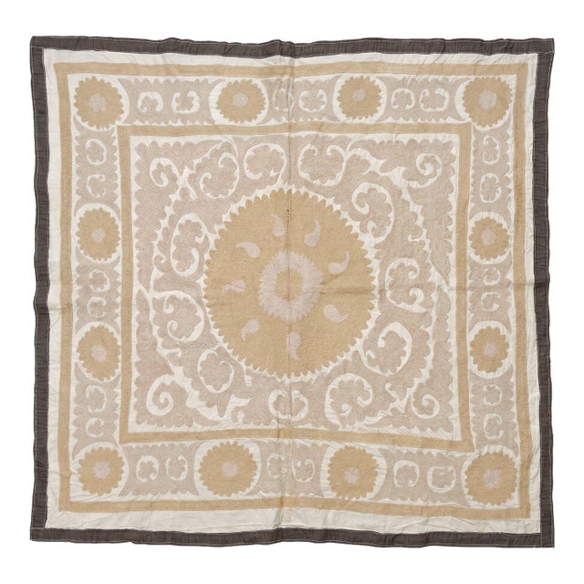 Vintage Embroidered Asian Suzani Wall Decor 4' X 4'5'' For Sale