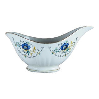 Mid-20th French Moulin Des Loups Sauce Boat With Blue Flowers For Sale