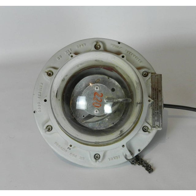 1960s Large Industrial Spinning Bulk Head Light from ATX Legrand, 1960s For Sale - Image 5 of 10