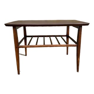 Vintage 1961 Lane Walnut End Table – Refinished Solid Wood Accent Table For Sale