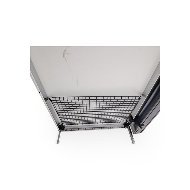 White Resin Desk from USM Haller For Sale - Image 13 of 14