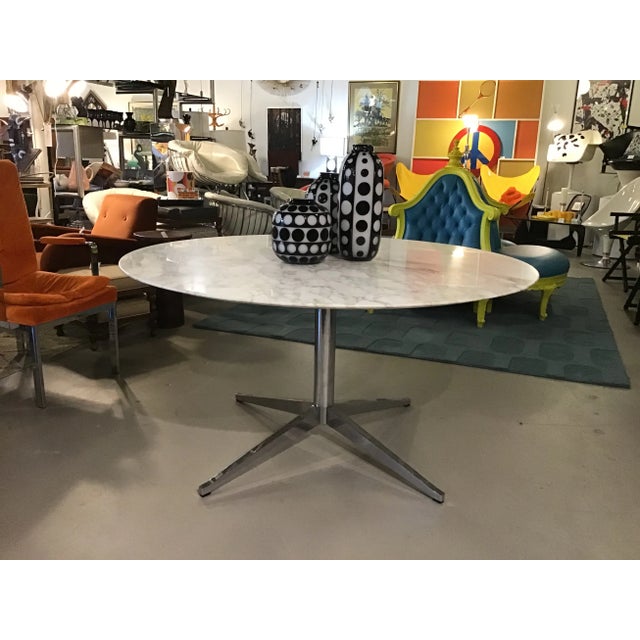 Florence Knoll Mid 20th Century Calacatta Marble Top Dining Table Attributed to Florence Knoll For Sale - Image 4 of 13