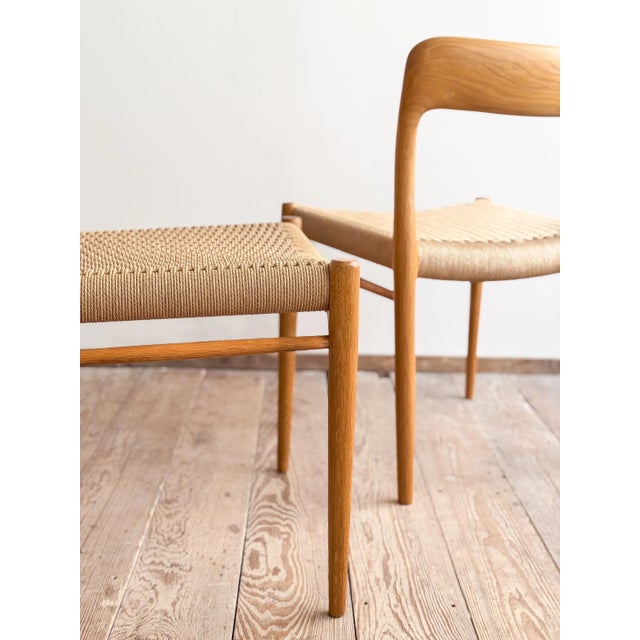 Set of Mid-Century Modern Danish Model 75 Chairs in Oak by Niels O. Møller for J.L. Mollers Møbelfabrik, 1950s For Sale - Image 6 of 18