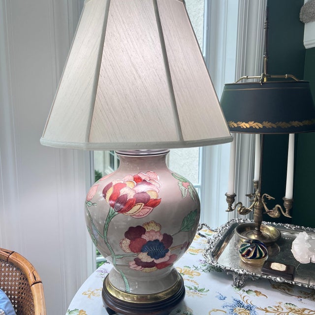 Frederick Cooper Vintage Frederick Cooper table lamp // colorful floral on a beautiful taupe background // accent lamp // designer lamp For Sale - Image 4 of 10