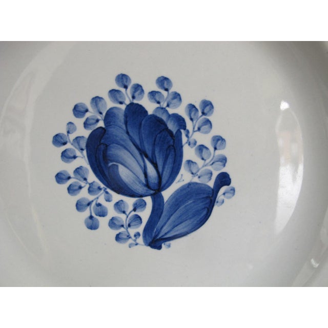 Royal Copenhagen Royal Copenhagen 948 Aluminia Faience Tranquebar Blue 10" Dinner Plate Set For Sale - Image 4 of 8