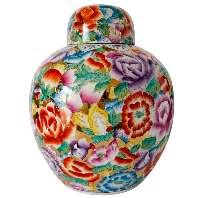 Chinoiserie Large Chinese Polychrome Millefleurs Porcelain Mirrored Ginger Jar For Sale - Image 3 of 7