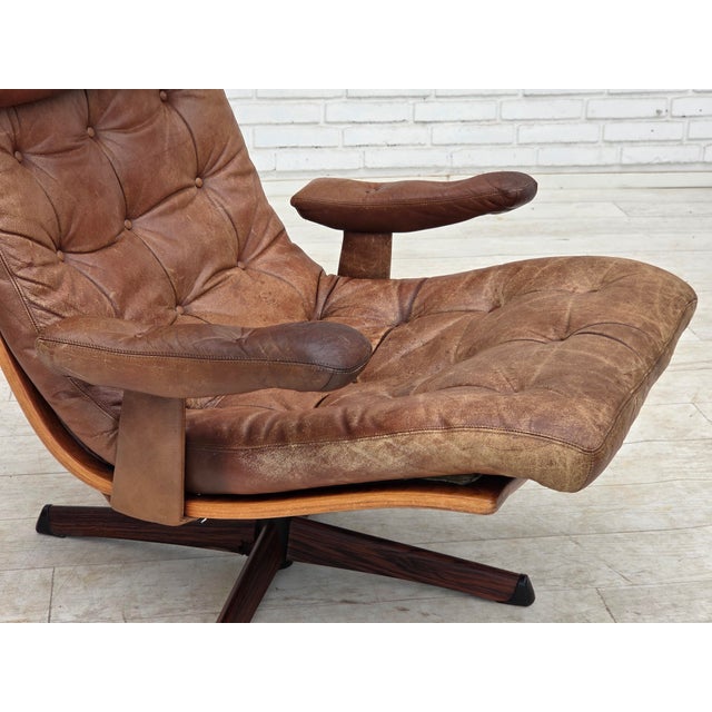 Mid-Century Modern Scandinavian Swivel Armchair in Brown Furniture Leather, 1960s For Sale - Image 3 of 16