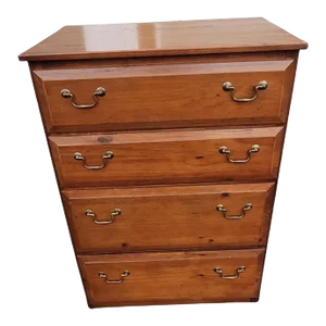 1980s American Classical Solid Pine With Panelizwd Sides Chest of Drawers