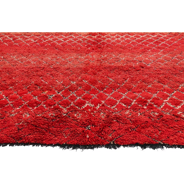 Berber Tribes of Morocco Vintage Beni M'Guild Moroccan Rug, 06'10 X 09'11 For Sale - Image 4 of 10