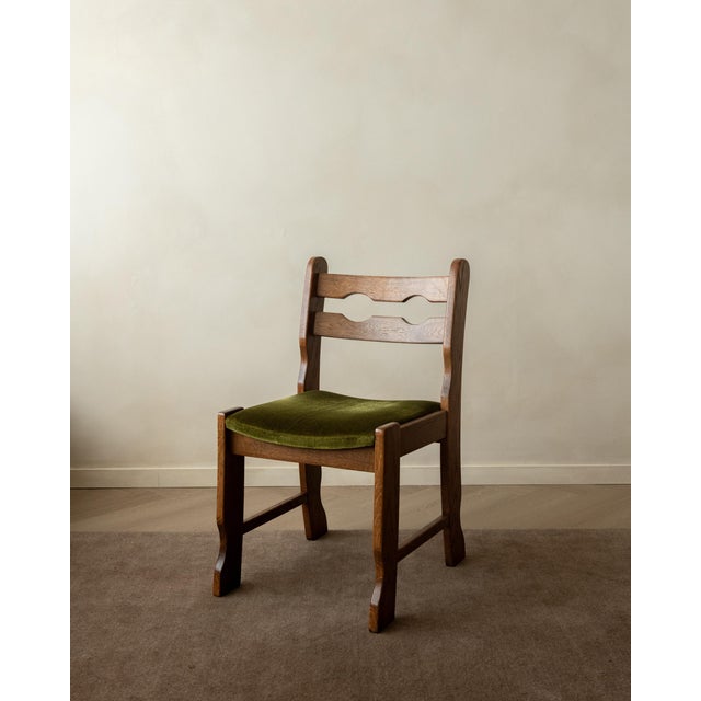 Brutalist Oak Razorback Dining Chairs with Green Velvet, 1970s, Set of 4 For Sale - Image 6 of 18