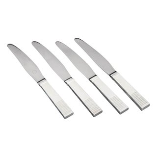 Parallel Lunch Knives by Oscar Gundlach-Pedersen for Georg Jensen, 1940s, Set of 4 For Sale