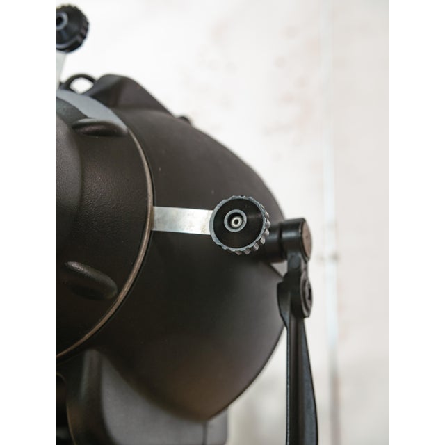 Pig Nose Theater Spotlight Desk Lamp from Strand Electric, England, 1960s For Sale - Image 6 of 16