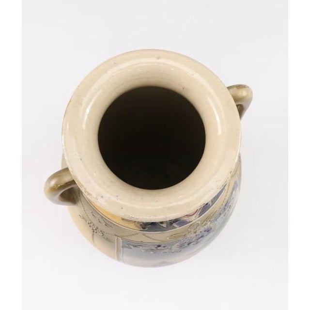 Early 20th Century Japanese Meiji Period Hand Painted & Gilt Satsuma Amphora Porcelain Vase For Sale - Image 4 of 8