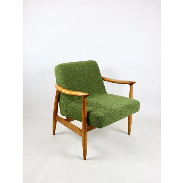 Vintage GFM 300-202 Armchair in Green Bouclé by J. Kedziorek, 1970s For Sale - Image 12 of 12