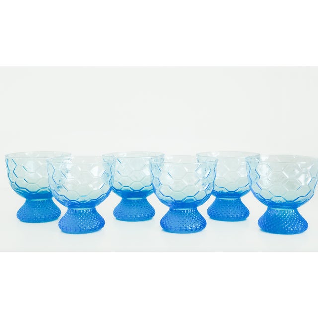 IVV Florence You are in possession of a unique and original set of glasses designed by Mariana Iskra. Make sure you always...
