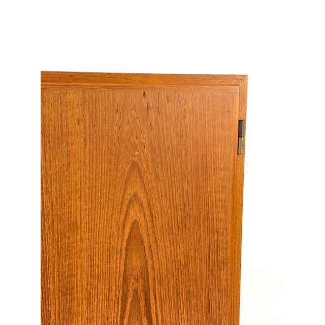 Wood Danish Sideboard in Teak by Carlo Jensen for Hundevad & Co., 1960s For Sale - Image 7 of 18