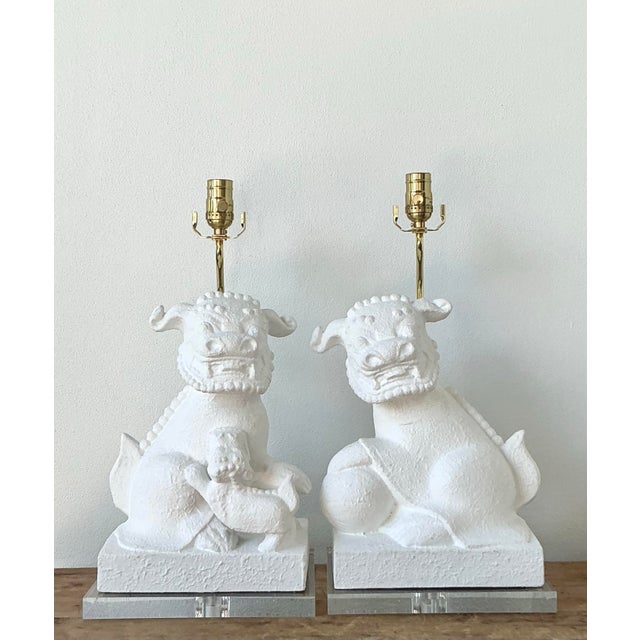 Late 20th Century Vintage Asian Textured Foo Dog Lamps - A Pair For Sale - Image 5 of 12
