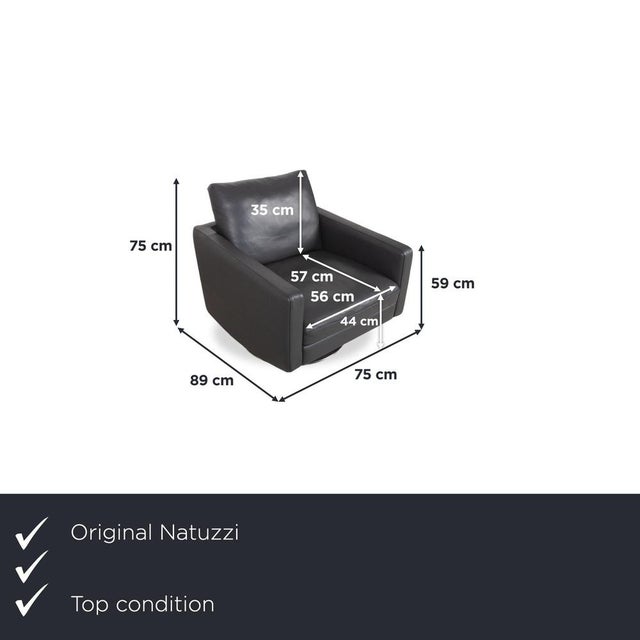 The Natuzzi Relevé armchair is an excellent example of Italian design, combining modern lightness with a touch of...