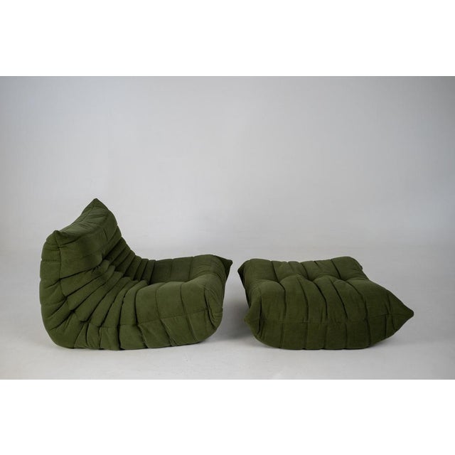 Ligne Roset Set of Togo Lounge Chair and Pouf in Khaki Corduroy by Michel Ducaroy for Ligne Roset, 1973 For Sale - Image 4 of 18