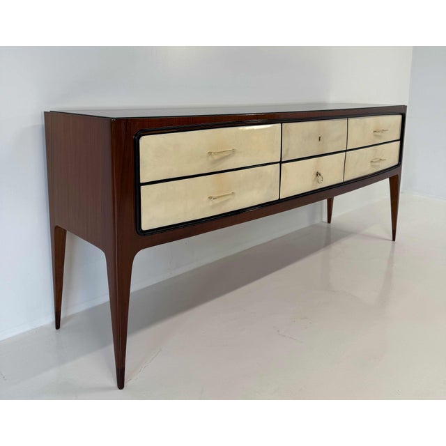 1950s Parchment and Walnut Chest of Drawers by Paolo Buffa, 1950s For Sale - Image 5 of 14