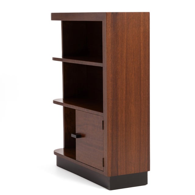 Gilbert Rohde Herman Miller East India Laurel Group Art Deco Bookcases - A Book Matched Pair (3634 & 3632) For Sale In Philadelphia - Image 6 of 18