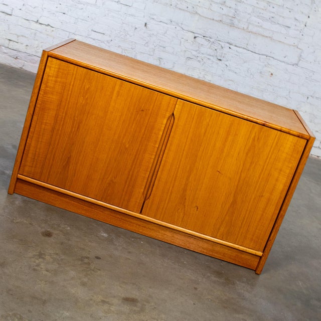 Late 20th Century Mid to Late 20th Century Scandinavian Modern Low Teak Storage Cabinet Small Buffet or Credenza For Sale - Image 5 of 18