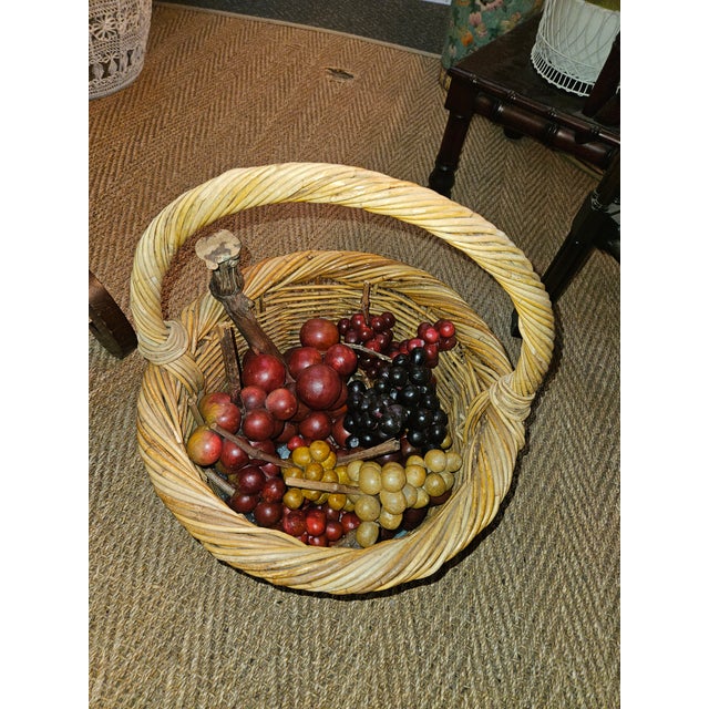 Various colors and sizes. 15 grape clusters of Italian Marble. Vintage basket is included and very nice! Large Ruby Red is...