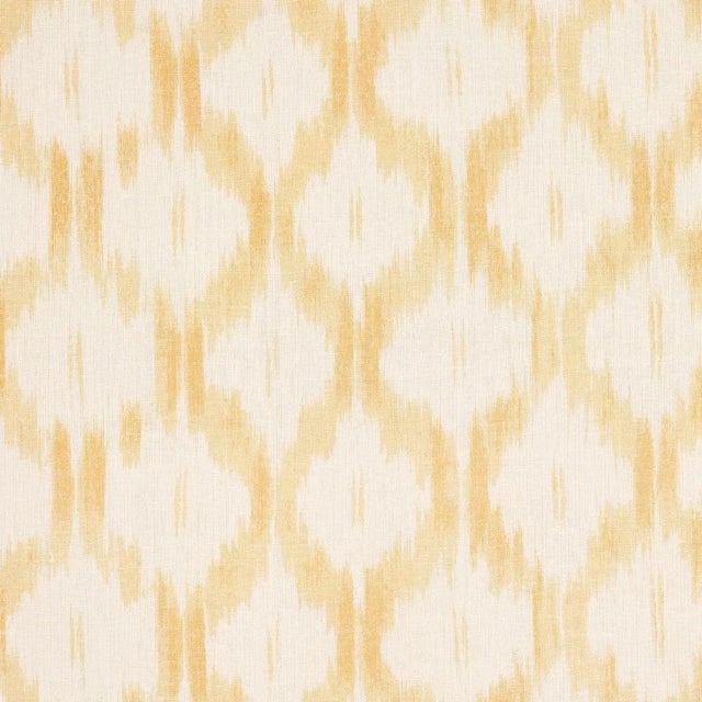 This artisanally crafted pattern puts a fresh spin on an archival ikat. Keep the borders intact or cut them off to use as...