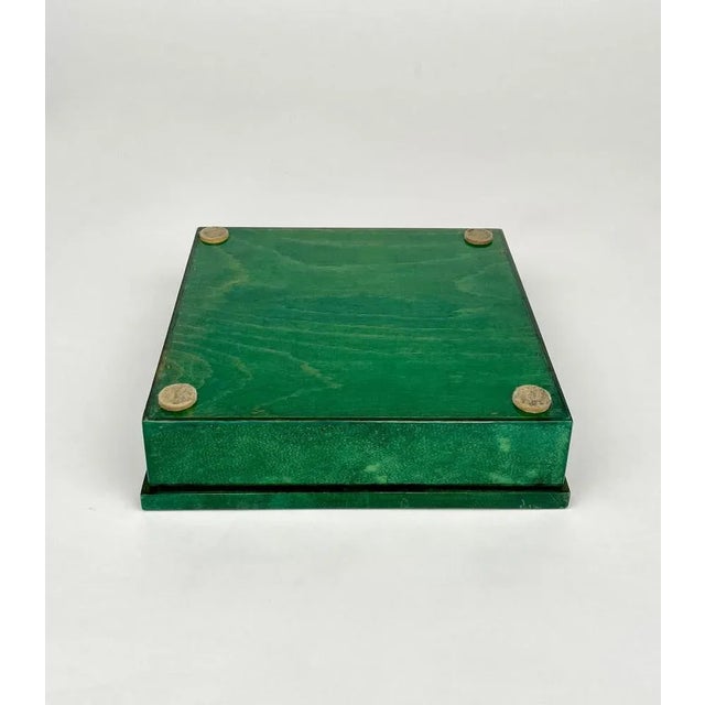 Square Box in Green Goatskin & Brass by Aldo Tura, Italy, 1960s For Sale - Image 13 of 15