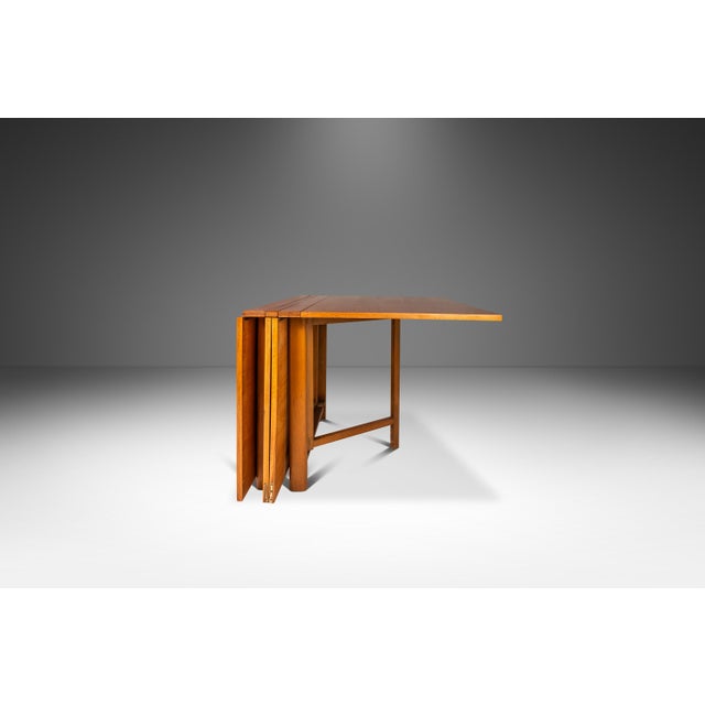 Bruno Mathsson Iconic Super Expanding Table in the Style of the 'Maria Flap' by Bruno Mathsson, European Walnut, Yugoslavia, C. 1960s​ For Sale - Image 4 of 12