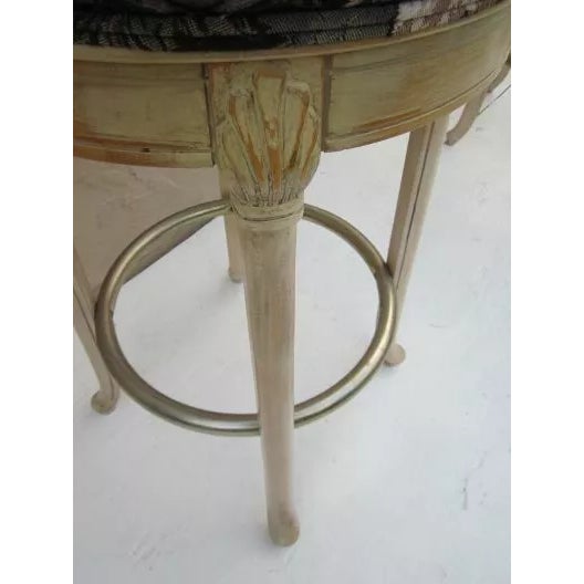 Italian 1980s Italian Style Whitewash Barstools with Upholstered Seats- Set of 3 For Sale - Image 3 of 12