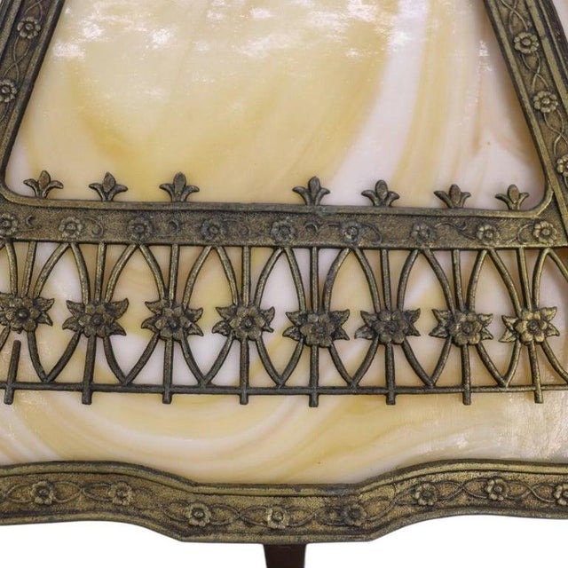 Bradley Hubbard Bradley & Hubbard Arts & Crafts 6 Panel Slag Glass Table Lamp C1920 For Sale - Image 4 of 9