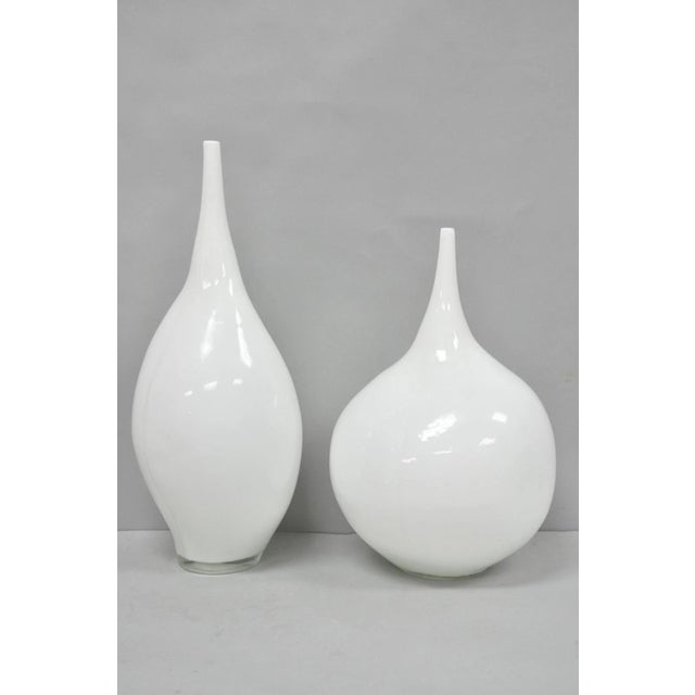 Modern Decorative Modern White Bulbous Art Glass Vessel Vase by Lazy Susan - 2 Pc Set For Sale - Image 3 of 18