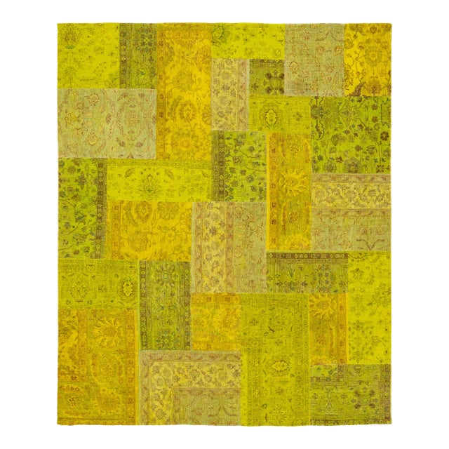 Modern Handcrafted Patchwork Wool Rug in Green With Allover Design For Sale