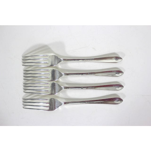 Silver 1940 Set of 4 Vintage Silverplate Dinner Forks, Wm Rogers Is Exquisite Pattern, Four Plated Silver Plate Long Fork For Sale - Image 8 of 9