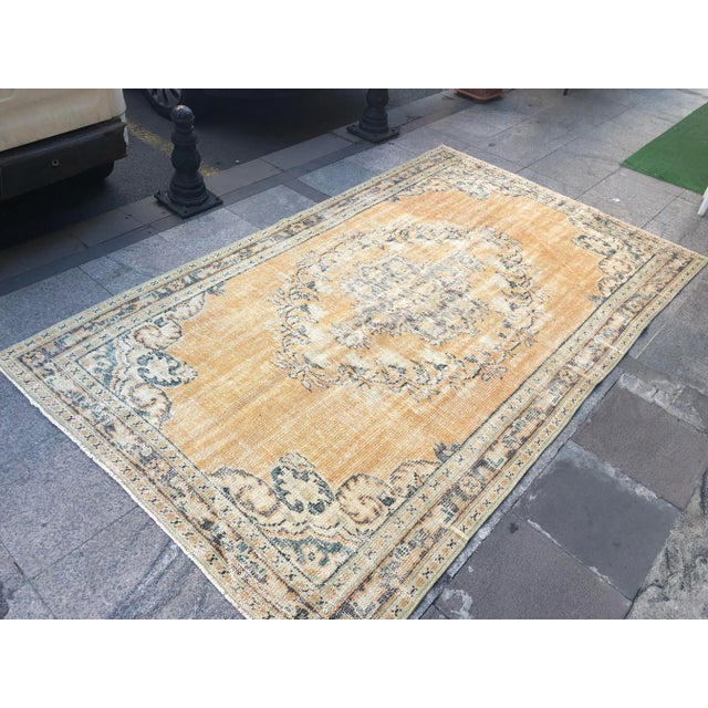 Art Deco 1960s Vintage Handmade Nomadic Area Rugs- 5′6″ × 9′3″ For Sale - Image 3 of 11