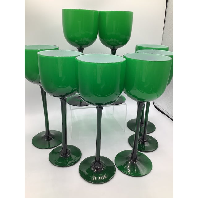 Vintage Carlo Moretti Italy Green White Cased Glass Tall Stem Wine Glasses - Set of 8 For Sale In New York - Image 6 of 9