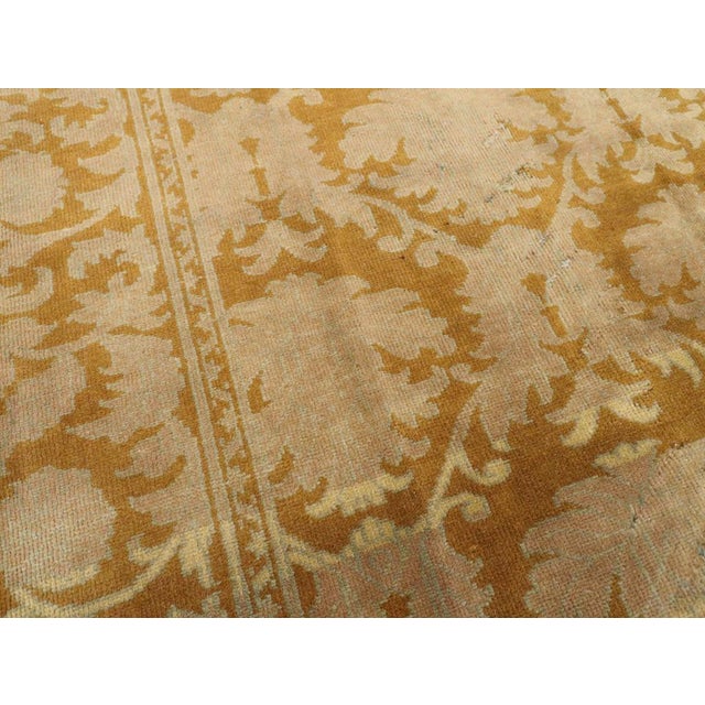 Galerie Shabab Collection Mid-20th Century Indian Lahore Accent Rug For Sale - Image 4 of 8