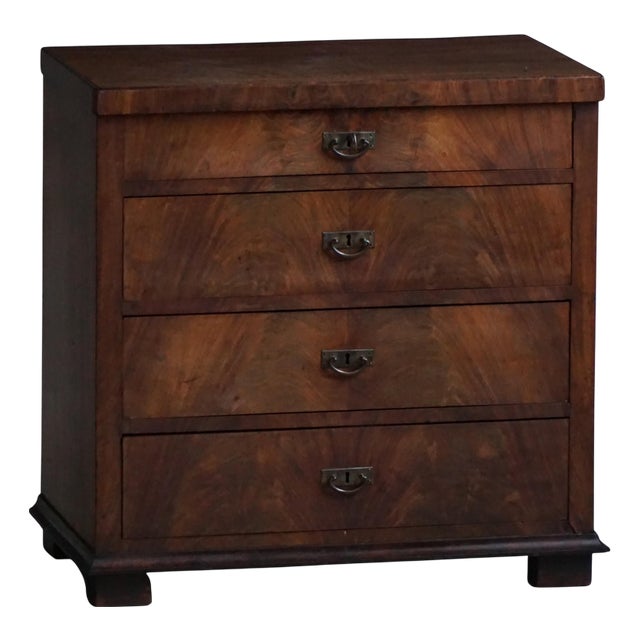 Mid-19th Century Late Empire Mahogany Chest of Drawers, 1840s For Sale