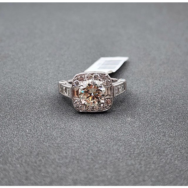 2.00 Ct Diamond Engagement Ring Size 5.5 For Sale - Image 4 of 9