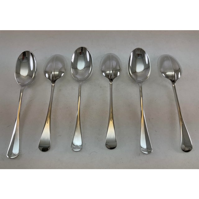 New 1980s Silver Set of 6- Seven Piece Place-Setting, 42 Pieces Rattail. With Case For Sale - Image 15 of 18