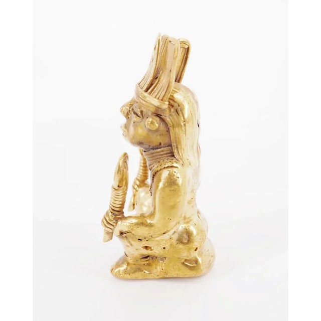 Colombian Taïrona Tumbago Statuette of Ouutsür Woman For Sale - Image 4 of 7
