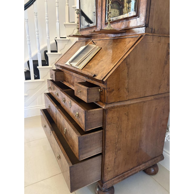 Antique Burr Walnut and Featherbanded Bookcase, 1710 For Sale - Image 17 of 18