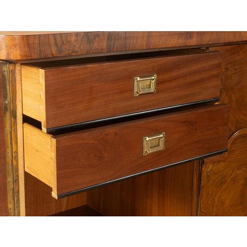 1920s Art Deco Sideboard in Burr Walnut Veneer, 1920s For Sale - Image 5 of 12
