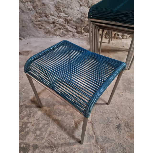 20th Century French Spaghetti Chairs and Ottoman with Chrome Frame, 1960s, Set of 7 For Sale - Image 15 of 18