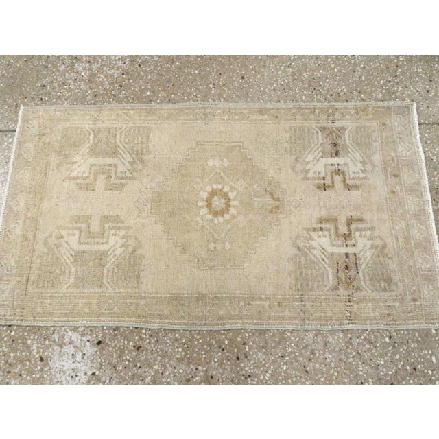 Galerie Shabab Collection Early 20th Century Turkish Oushak Rug For Sale - Image 4 of 7