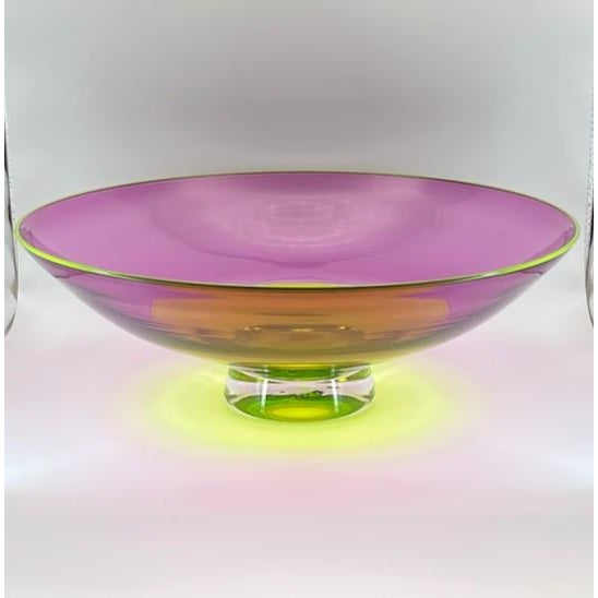 Nicholas Kekic Signed 15-Inch Two-Color Incalmo Bowl (Hyacinth and Lime With Clear Base) Large Centerpiece Bowl For Sale - Image 4 of 16
