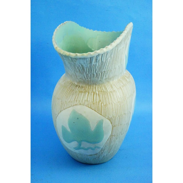 Majolica Ceramic Vase with Vine Leaf Decoration attributed to Nino Strada for Cima Deruta, 1950s For Sale - Image 3 of 18